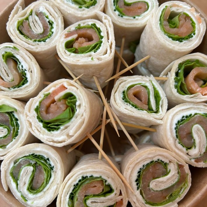 Galería catering y banquetería gourmet – rollitos de tortilla