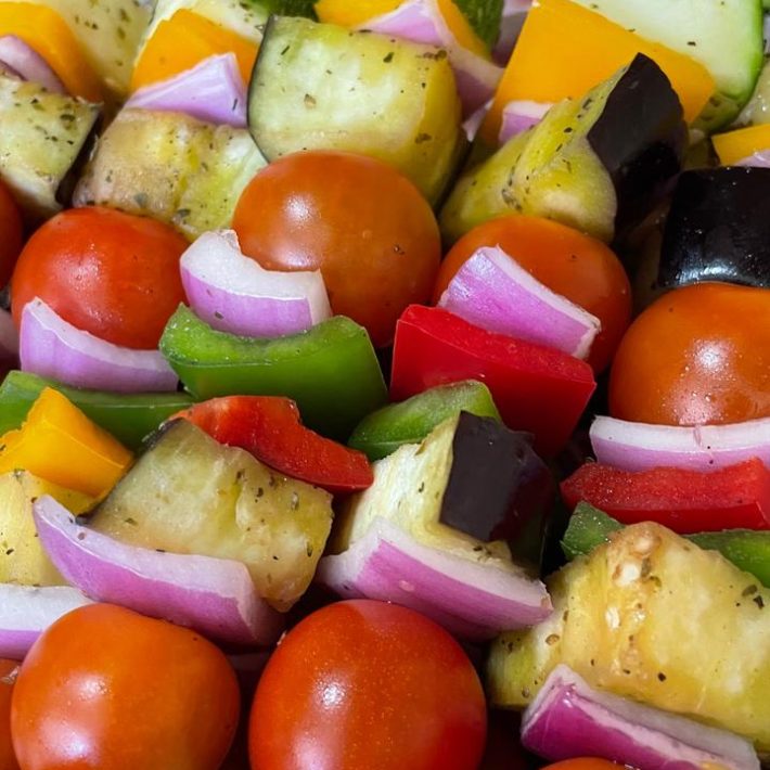 Brochetas de verduras, rico y saludable para eventos