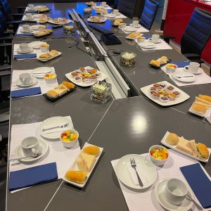 Galería catering y banquetería gourmet – desayuno de trabajo