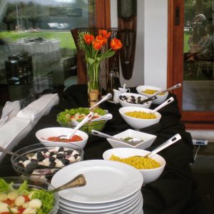 Buffet de ensaladas almuerzo Chicureo