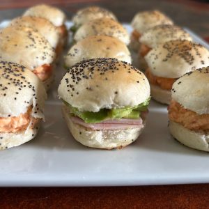Tapaditos mini para evento La Reina