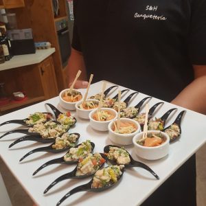 Cebiche de reineta y carpaccio de salmón evento chicureo