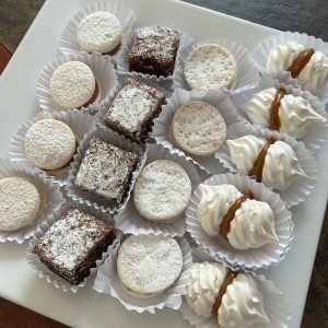 Mini pastelitos cóctel
