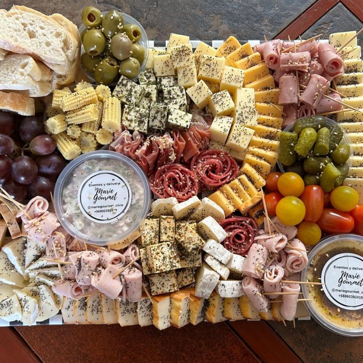 tabla de quesos mediana catering y eventos