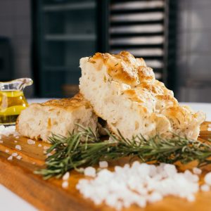 Focaccia al romero ideales para cóctel